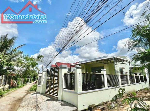 gấp nên cần bán nhà vườn 272m2 ở phía sau KCN Thành Thành Công ,600tr Sang tên ngay - 2