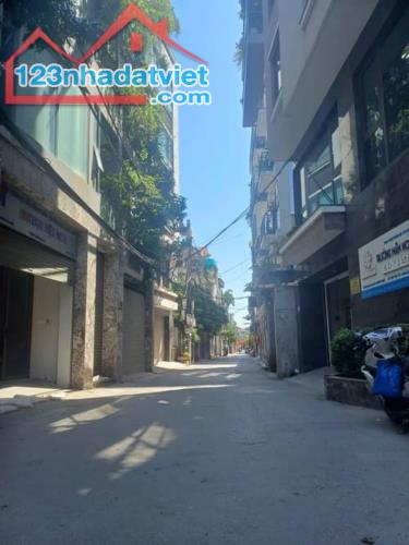 BÁN CĂN BIỆT THỰ LẠC LONG QUÂN TÂY HỒ 750M 2 TẦNG LÔ GÓC GARA  135 TỶ - 2
