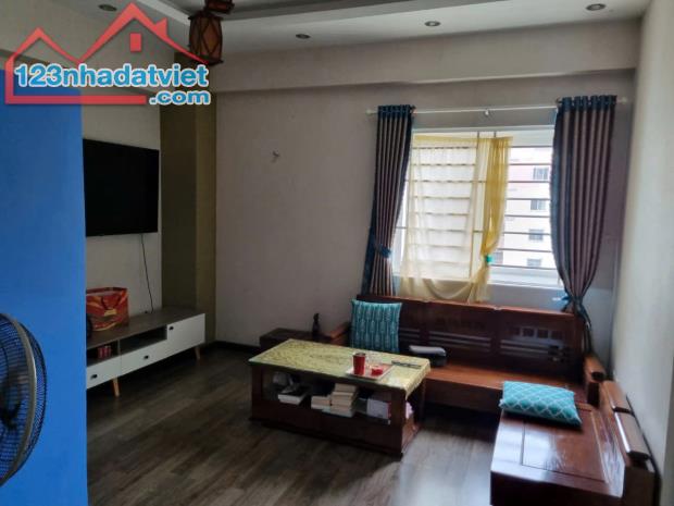 Bán căn chung cư Thanh Bình 80m², 3PN, View sông chỉ 1tỷ650