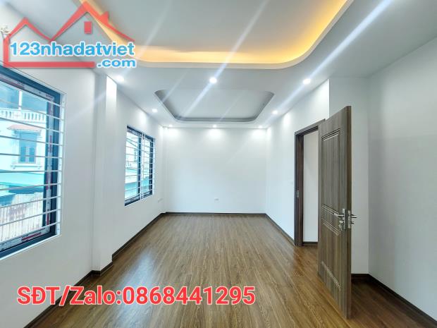 BÁN NHÀ TÂN LẬP, ĐAN PHƯỢNG - 41M², GARA Ô TÔ, CÁCH CHỢ TÂN LẬP 10M, GẦN ĐƯỜNG 32 - GIÁ 4 - 4