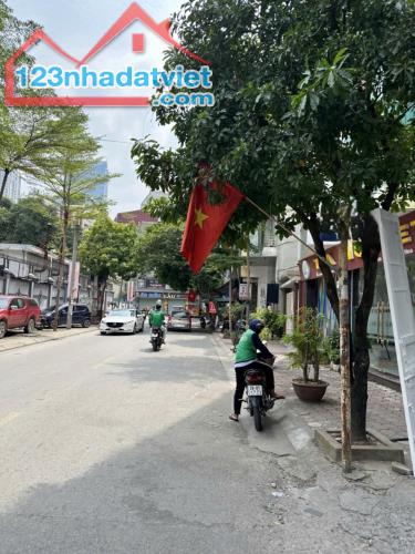 Bán nhà TT Nam Từ Liêm, dân xây, ngõ thông, 2 thoáng, tiện ích đầy đủ. 48m2 4 tầng, giá TT