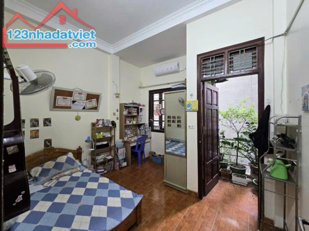 Bán nhà TT Nam Từ Liêm, dân xây, ngõ thông, 2 thoáng, tiện ích đầy đủ. 48m2 4 tầng, giá TT - 2