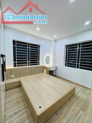 Bán Chung cư Linh Đàm Hoàng Liệt 77m, 3pn, 2wc, full nội thất, nhiều tiện ích, giá 4.35tỷ - 5