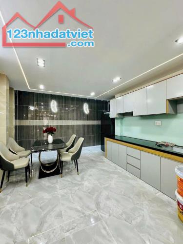 Bán nhà Đường số 28, P.6, Gò Vấp: 3,1( NH: 5m) x 15, giá 5,2 tỷ. - 2