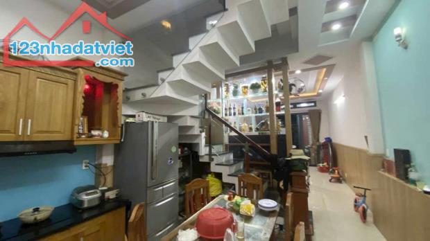 Bán Nhà Đường số 11, Bình Hưng Hoà, 3 Tầng, 64m2. - 2