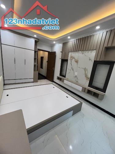 Bán nhà Ngõ 114 Thanh Bình, Ngõ ô tô tránh 3 gác, Mới - Đẹp - Ở Ngay, 30m2, 5 tầng - 2