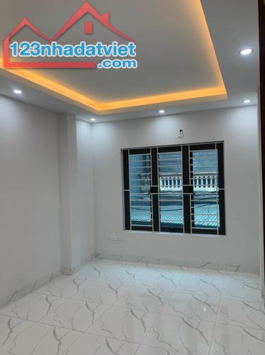 Bán nhà riêng 40m2 tại đường Kim Ngọc Đan Phượng. Kế bên trường THPT Tân Lập. Đường Ôtô 9m - 3