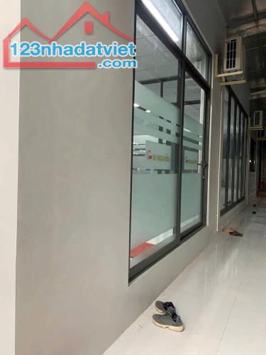 Nhà xưởng 2500m2 hẻm tỉnh lộ 7, xã Phước Thạnh, Củ Chi giá 17 tỷ - 2