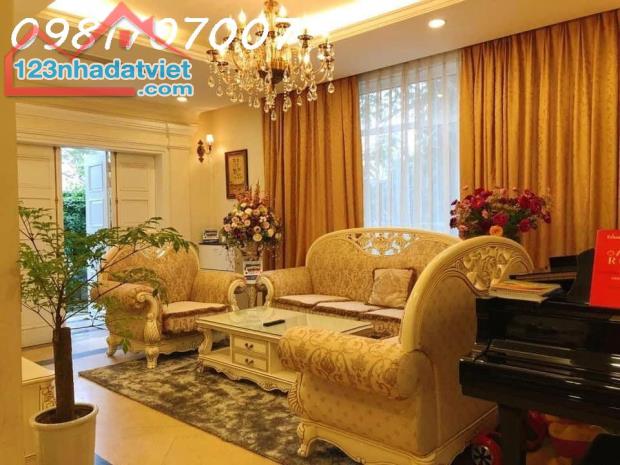 Bán biệt thự Sài Đồng, vỉa hè, kinh doanh, KĐT mới Sài Đồng 280m2 mặt tiền 14m, 4 tầng