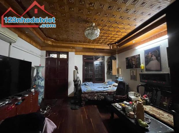 85m2 sổ đỏ chính chủ 1 MẶT PHỐ CHIẾN THẮNG-1 MẶT NGÕ Ô TÔ-KINH DOANH SẦM UẤT giá 2x tỷ - 3