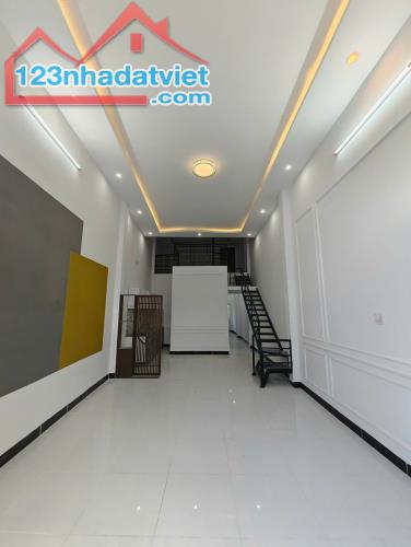 cho thuê nhà hẻm 11 đa khoa trung ương 82m2 3pn lộ thông thoáng giá 6tr/tháng - 1