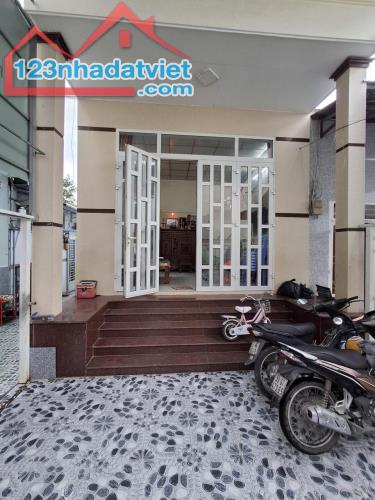 Nhà Nở hậu Huỳnh Tấn Phát Q7, 161m2, 3PN, 4.6x21m, Đ.2m chỉ 8.x tỷ