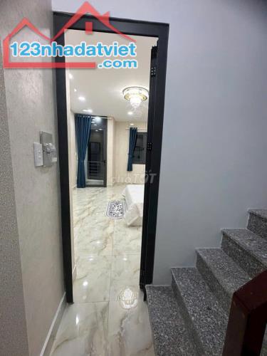 Nhà VIP 4 Tầng Mới Full NT, DT 30.5m2, Trường Sa, Q.PN - Chỉ 6.5 Tỷ TL. LH:0777799034 - 4