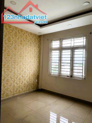 Cho thuê nhà 1T2L 4*25 3pn hẻm xe hơi đường 38 - Hiệp Bình Chánh - 1