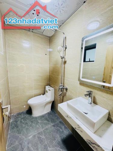 Bán căn hộ Chung cư Nơ1 Đạm Phương - Bán đảo Linh, Hoàng Mai, DT : 75m2, giá 4.35b Tỷ , 3 - 4