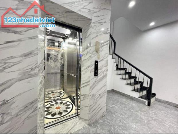 Bán nhà mặt đường Tây Mỗ, 34M 6 Tầng, gara ô tô, 2 mặt tiền giá nhỉnh 6 tỷ - 1