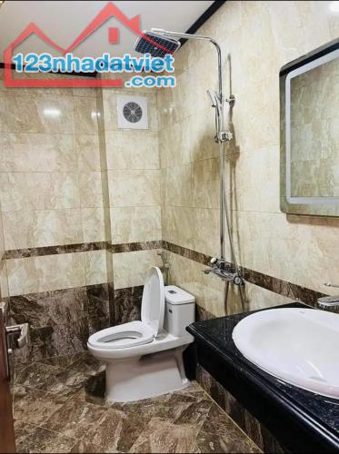 Bán nhà Tây Mỗ, Nam Từ Liêm 40M 4 Tầng,5p ngủ, nội thất đẹp giá 4.6 tỷ - 4