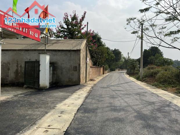 BÁN 145M2 PHÚ CÁT, NGAY CẠNH NHÀ VH THÔN, GIÁ 2XTRM2 - 3