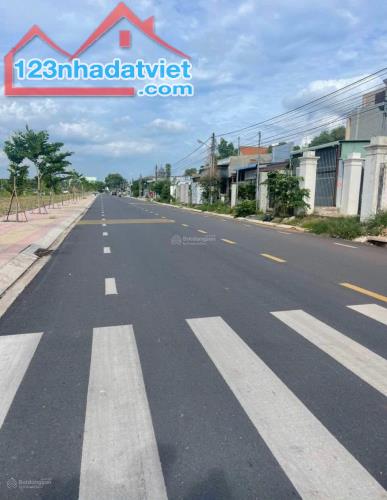 Cần bán đất ngay khu TĐC Sân Bay Long Thành, DT 127,1m2 dân cư đông đúc, gần chợ 1 tỷ 1 - 1