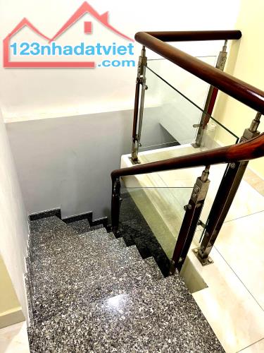 Bán nhà Đường Nam Kỳ Khởi Nghĩa, Quận 3, 30m2, 5,9 tỷ - 3