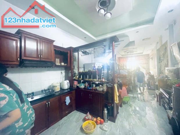 Bán nhà gần chợ Hạnh Thông Tây Gò Vấp-HCM-78m2-3 tầng-hẻm xe hơi - 3