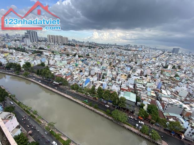 Cho thuê chung cư Screc Tower 85m 3PN 2WC giá 16 triệu nhà trống - 2