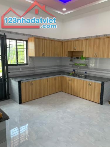 NHÀ SÂN VƯỜN BÌNH CHÁNH 1T1L 80m2 - 2