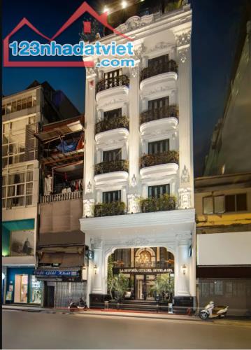 190 Tỷ Hotel Rue Citadelle 10 Tầng 27P Không gian đẳng cấp , đậm chất nghệ thuật