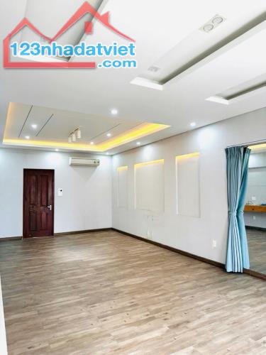 BÁN NHÀ MT Lũy Bán Bích, Tân Phú 2 tầng 112m2(4x28). Kinh doanh đỉnh. Giá chỉ 18,9 tỷ. - 2