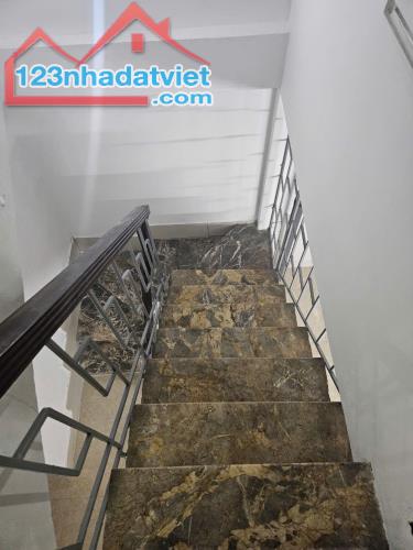 BÁN NHÀ ĐƯỜNG CẦU GIẤY –DIỆN TÍCH 42M ,4 TẦNG GIÁ 8.5TỶ - 2