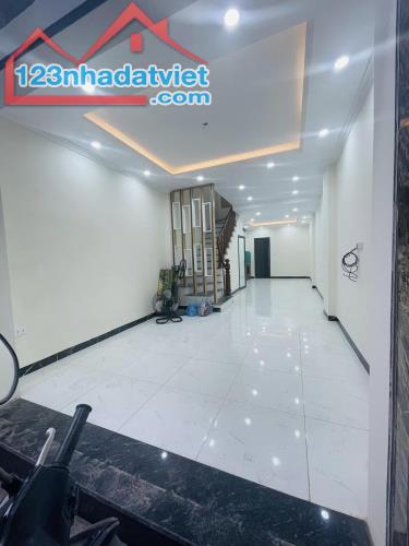 Bán Nhà Di Trạch 54,8m2*4Tầng, Ngõ thoág 2,5m Ôtô sucóc đến cửa giá đầu tư chỉ 4,7tỷ TL mạ - 1