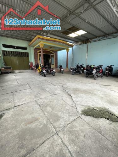 Nhà  Xuân Thới Thượng -420m²- 8 tỷ - 2