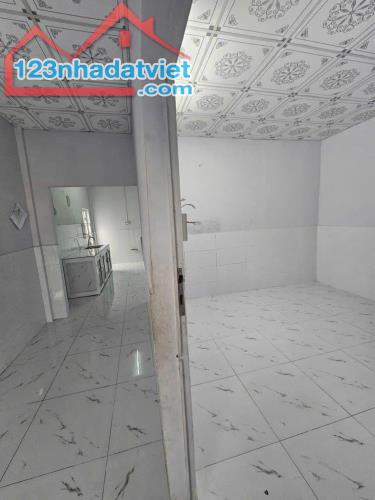 Cần tiền bán nhà cấp 4. 135m2 ở Xã Tân Phú Trung - Củ Chi giá 680 triệu. - 3