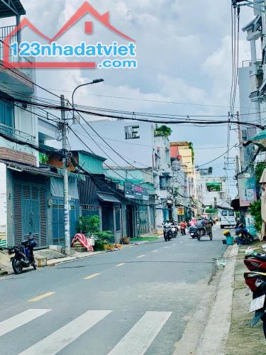 MẶT TIỀN NGAY TỈNH LỘ 10 300M2 ĐANG CHO THUÊ 50TR ĐƯỜNG 12M KINH DOANH CHỈ HƠN 14 TỶ - 2