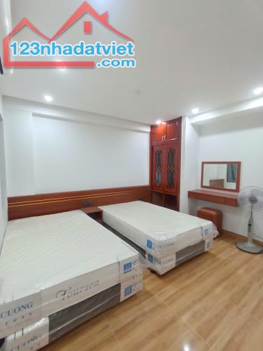 Bán nhà ngõ 144 Cổ Linh, Diện tích 82m2, 7 tầng thang máy, giá tốt - 3