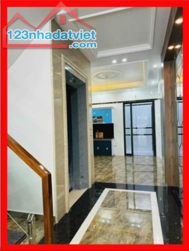 RẺ và ĐẸP. nhà Tô Hiệu 50m2, 5 TẦNG, giá 10 tỷ. THANG MÁY - Ở NGAY - Ô TÔ TRÁNH THÔNG -