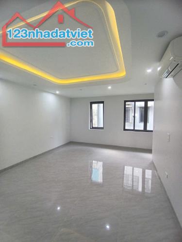 Cho thuê nhà Geleximco 100m x 5 tầng thông sàn MỚI ĐẸP chỉ 27tr 0903409888 - 4