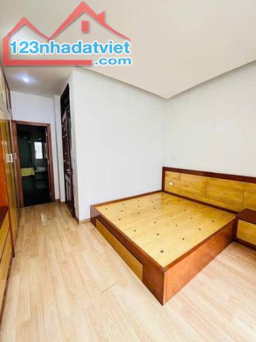 Bán Nhà mặt ngõ đường Kim Giang, diện tích 30m² x 5 tầng - 2