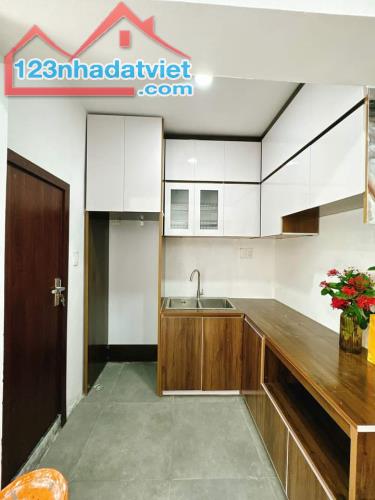 Bác Toàn bán Căn hộ Tập thể gần ĐH Luật Hà Nội, DT: 58m2, 3PN, 2WC - 1