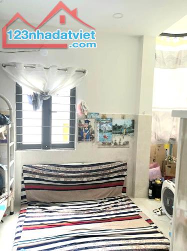 NHÀ HẺM KINH DOANH QUẬN 1, GẦN CHỢ BẾN THÀNH & BÙI VIỆN, 20M2 3 TẦNG 2PN LỚN, 6 TỶ HƠN - 4