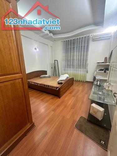 Bán nhà Cầu Giấy Ngõ 180 Trần Duy Hưng 9.4 tỷ, 52m2 - 2
