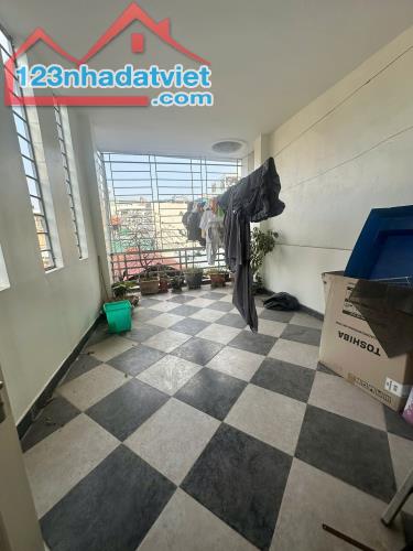 Bán nhà Cầu Giấy Ngõ 180 Trần Duy Hưng 9.4 tỷ, 52m2 - 5