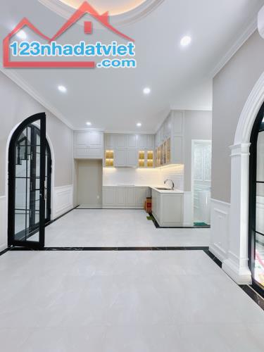 KHU BIỆT THỰ NGAY CITYLAND P7- ĐƯỜNG 12M- 1P5M- 7X15M-5 TẤNG- 17.X TỶ - 4