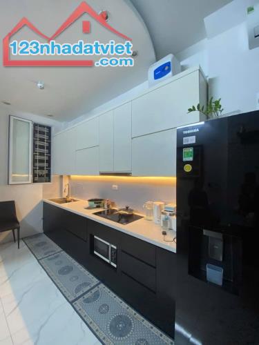 BÁN NHÀ HOA BẰNG CẦU GIẤY 60M2 - 5 TẦNG - GIÁ 14 TỶ - 1