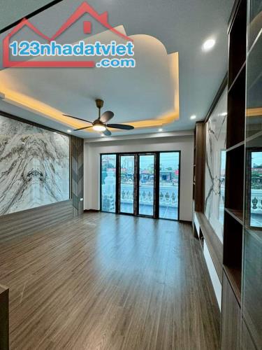 Quá rẻ! Bán nhà Biên giang 4t*30m2, Ngõ nông, cạnh Hồ An Thắng, 5p ra bx Yên Nghĩa - 8