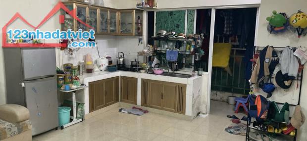 Bán chung cư Bửu Long, sổ sẵn, đang cho thuê 5tr, giá chỉ 1tỷ2