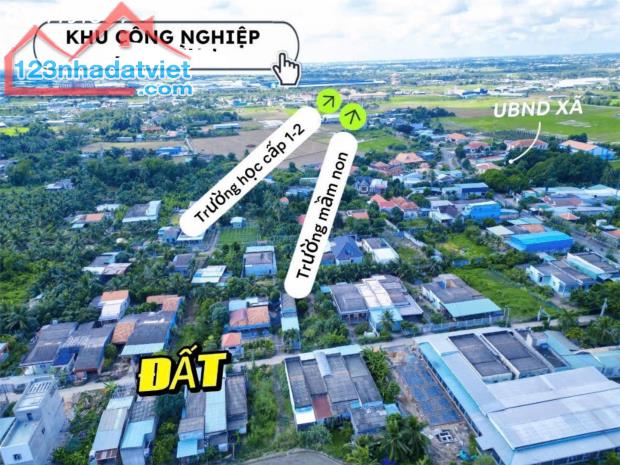 Ngộp lắm rồi khách hàng ơi giá sốc chỉ duy nhất trong tuần nàyyy . 
Đất Chơn Thành mà - 2