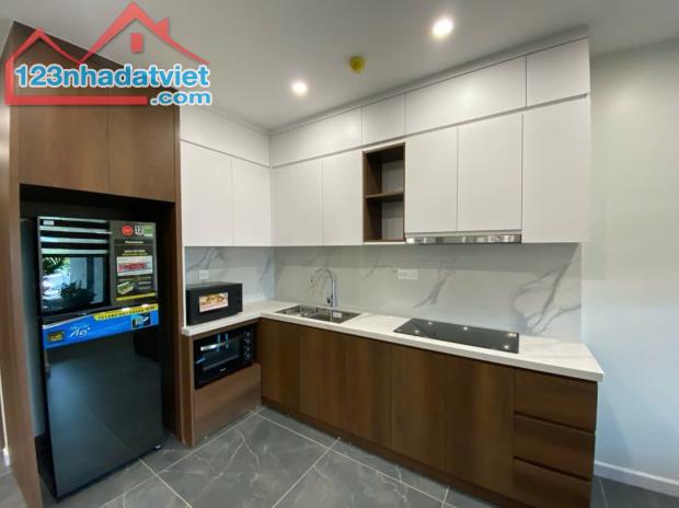 MẶT PHỐ NGHI TÀM-TÂY HỒ 126m2-7T-MT 6.8m-VIEW HỒ-KINH DOANH-APARTMENT-GIÁ CHÀO 81 TỶ - 1