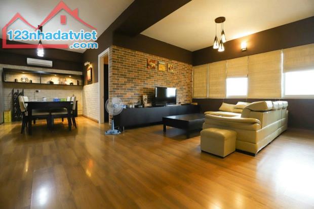 CHUNG CƯ CAO CẤP CIPUTRA 142M - 4PN - NỘI THẤT HIỆN ĐẠI, LÔ GÓC, BAN CÔNG QUANH NHÀ