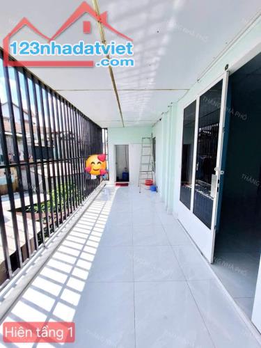 LÔ GÓC 3 MẶT TIỀN DT80m2 TẠI TRƯỜNG THỌ - NHÀ 2TẦNG KIÊN CỐ HOÀN CÔNG ĐẦY ĐỦ -NHỈNH 5 tỷ - 3